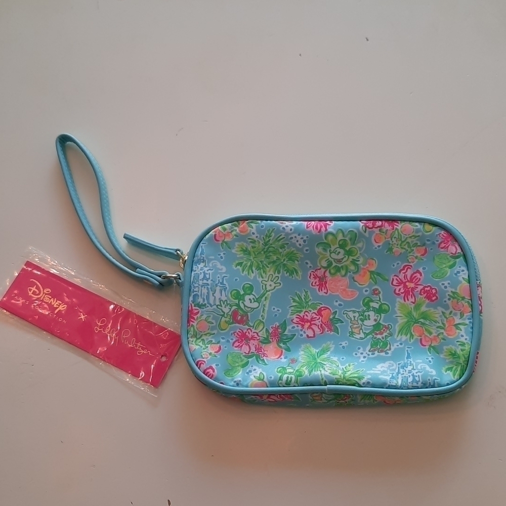 Disney Parks x Lilly Pulitzer Floral Wristlet Clutch Blue New With Tags NWT